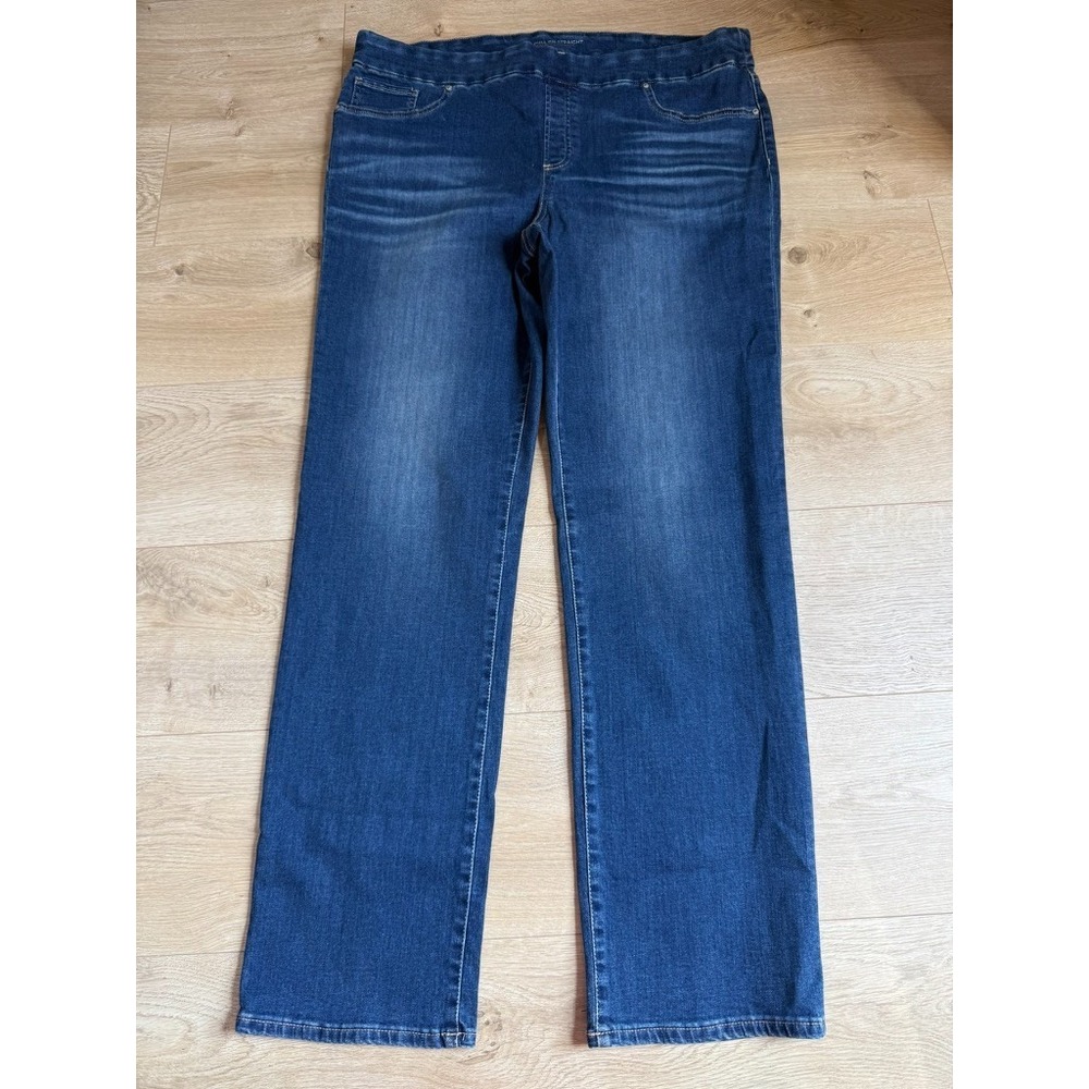 EUC Womens Chicos Pull On Straight stretch jeans size 18 TALL Chicos size 3.5T